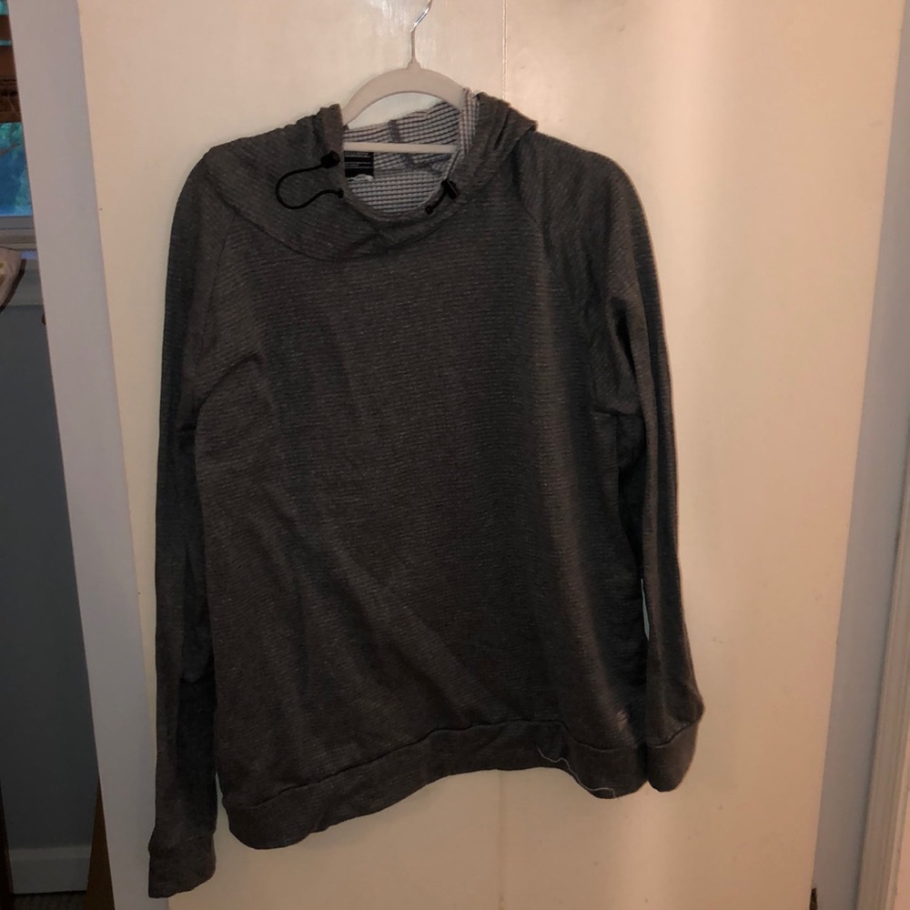 Sketchers grey sweatshirt